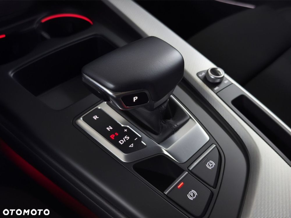 Audi A4 Allroad - 24