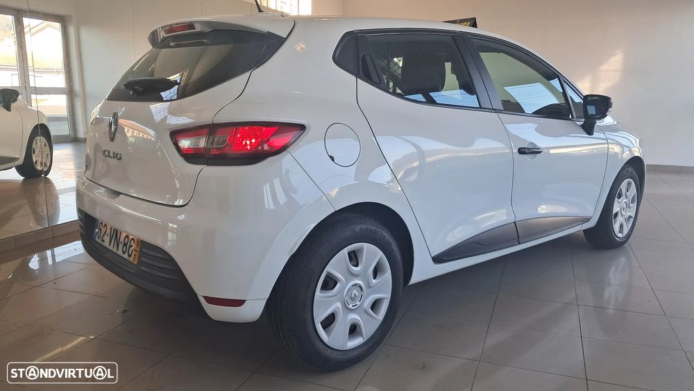 Renault CLIO VAN - 4