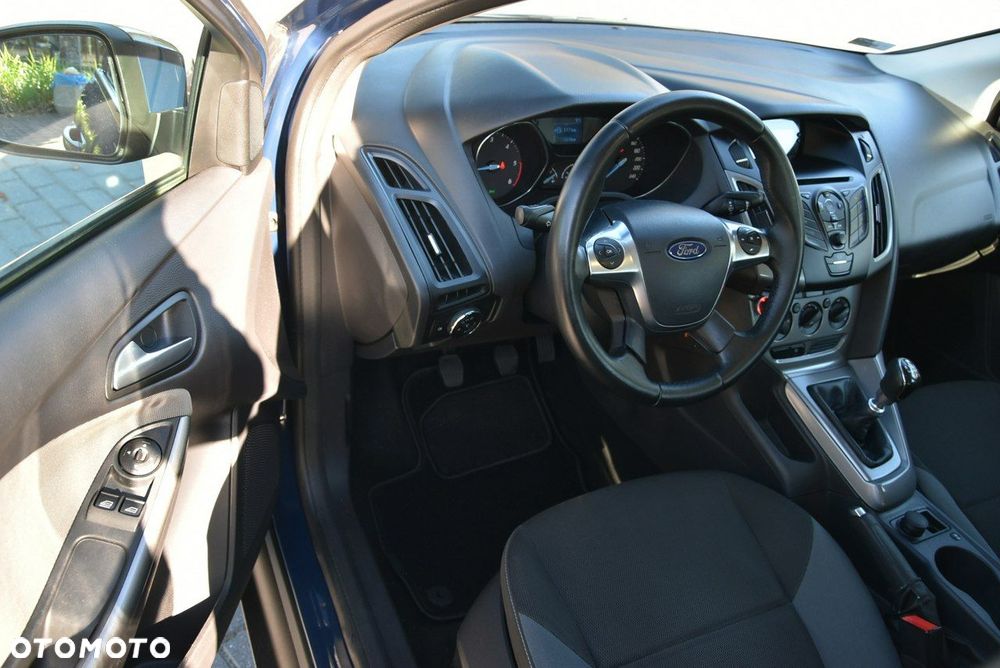 Ford Focus - 16