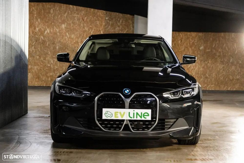 BMW i4 - 6