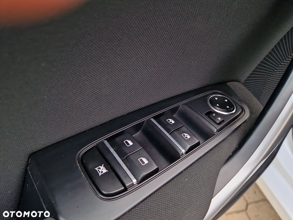 Kia Ceed 1.5 T-GDI M - 11