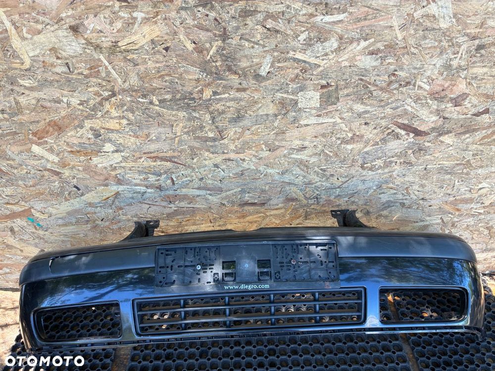 VW GOLF 4 IV ZDERZAK PRZÓD  PRZEDNI  1J0807221 - 1