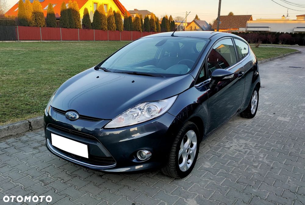 Ford Fiesta 1.25 Champions Edition - 1