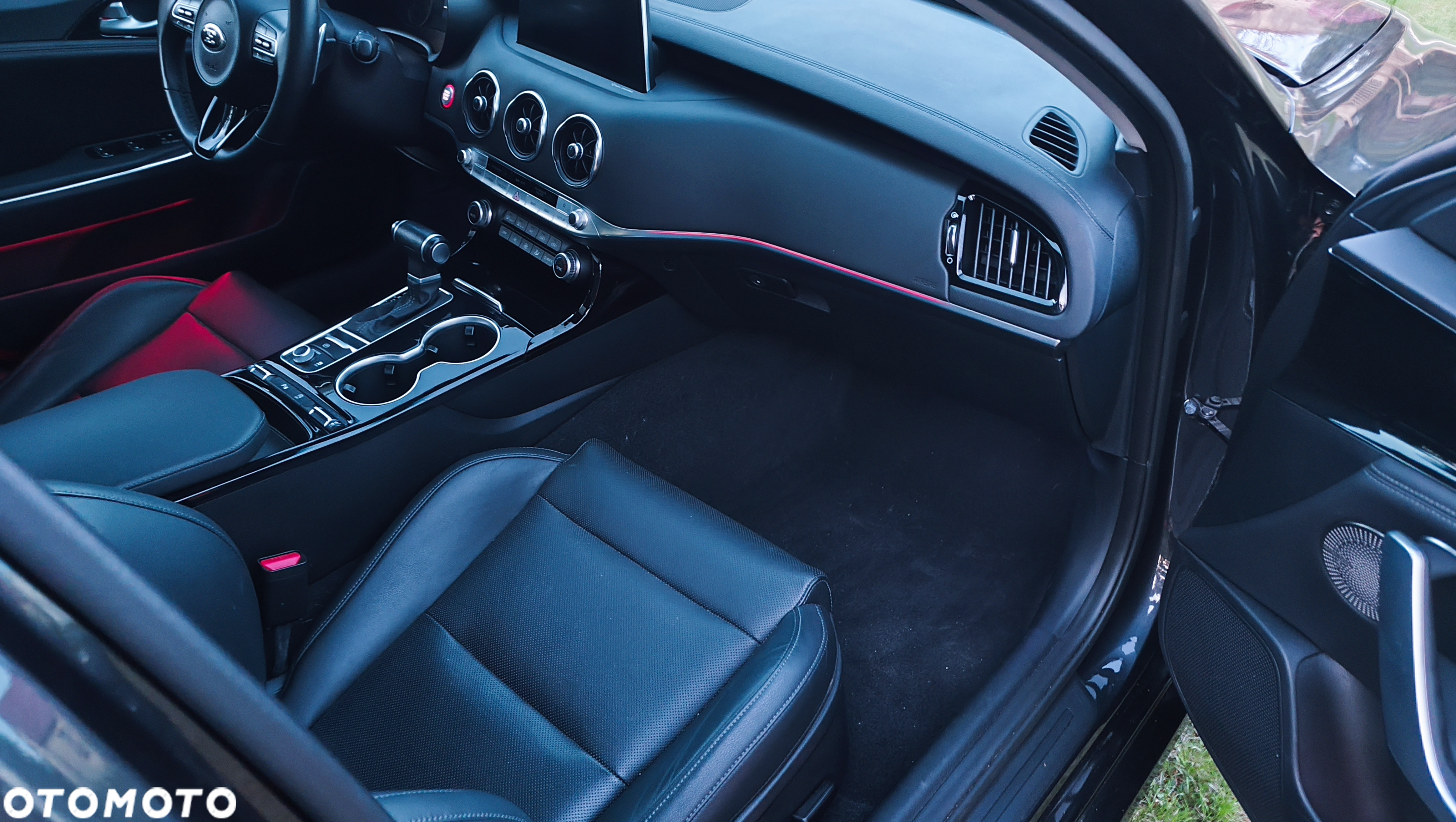 Kia Stinger 2.0 T-GDI GT Line - 9