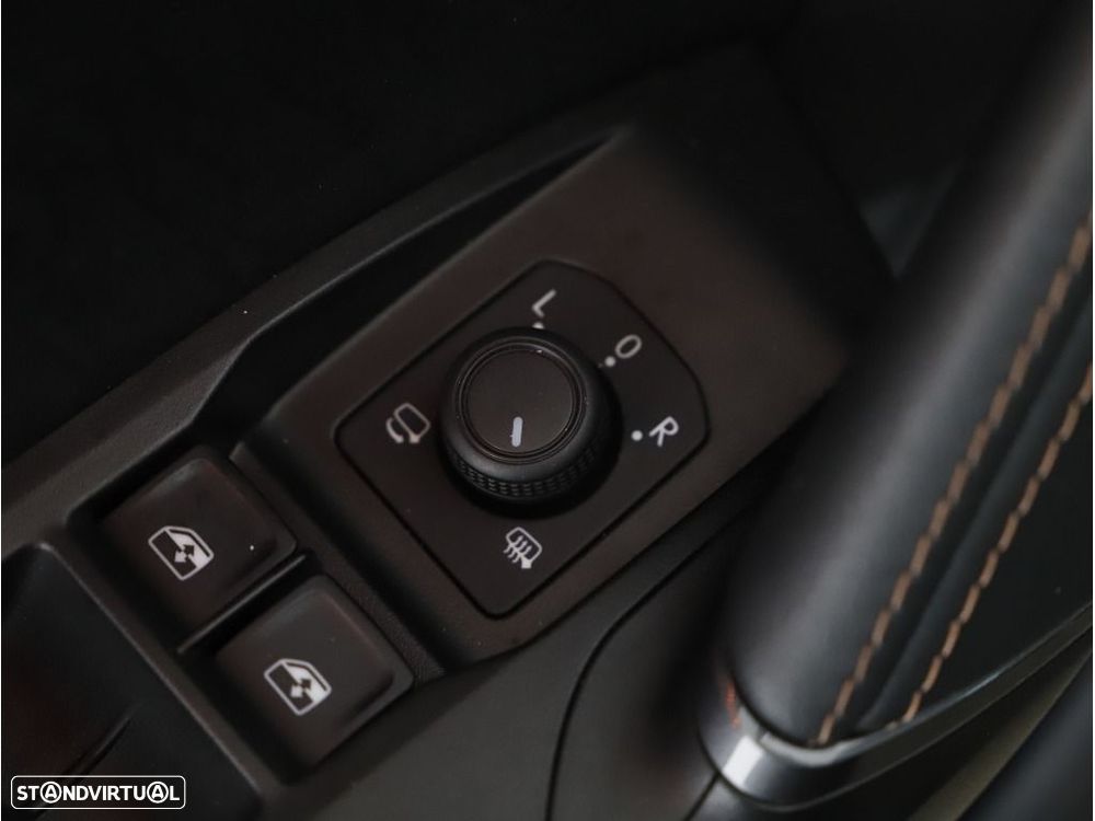 Cupra Formentor 1.4 e-Hybrid DSG VZ - 10