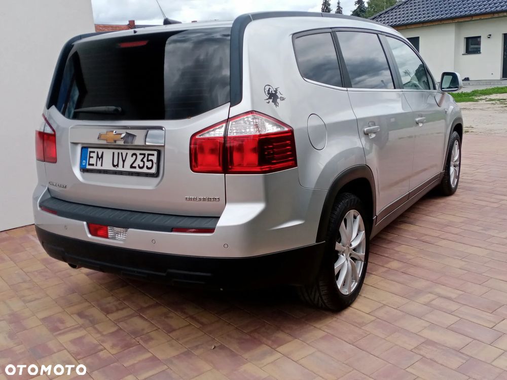 Chevrolet Orlando - 36