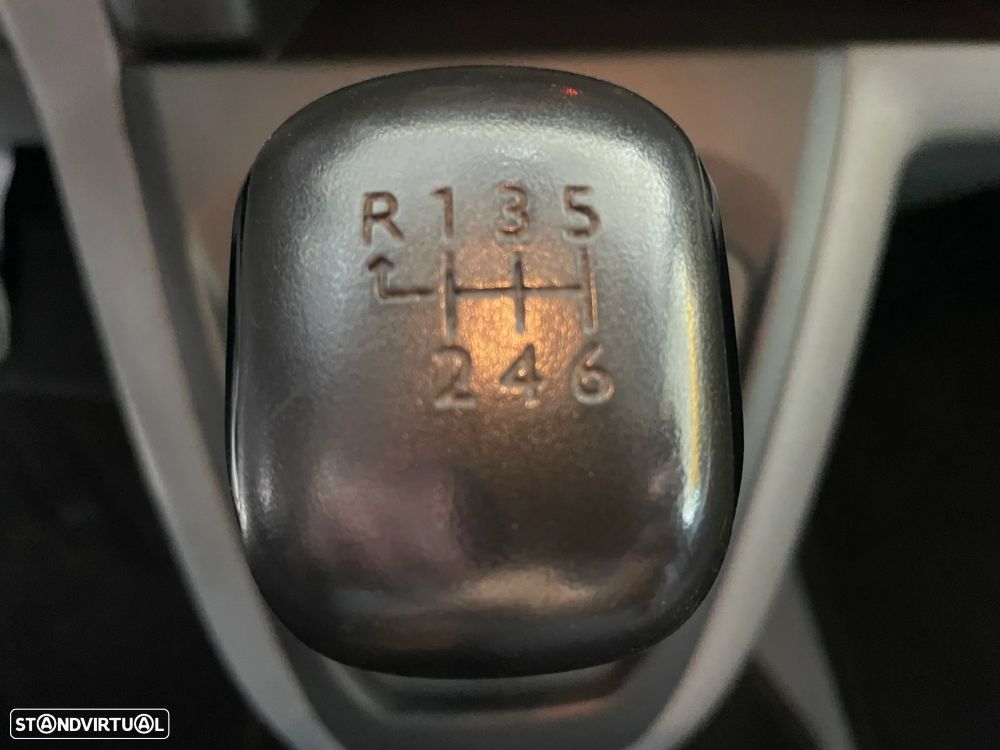 Opel Vivaro 2.0 CDTI - 14