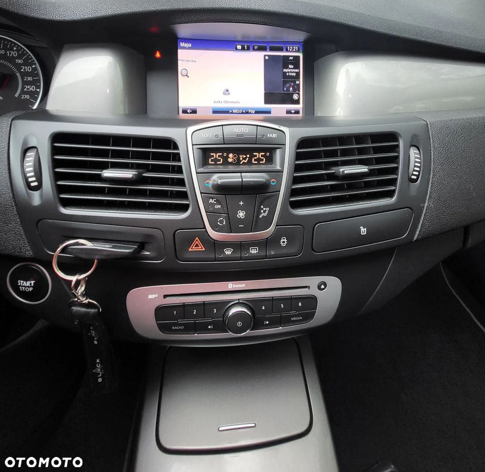 Renault Laguna dCi 110 FAP Limited - 20