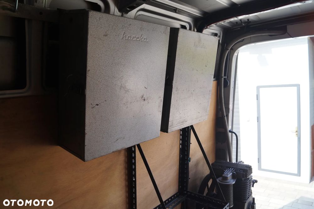 Volkswagen Crafter - 23