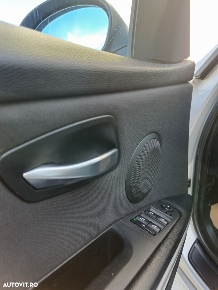 BMW Seria 3 320d DPF - 13