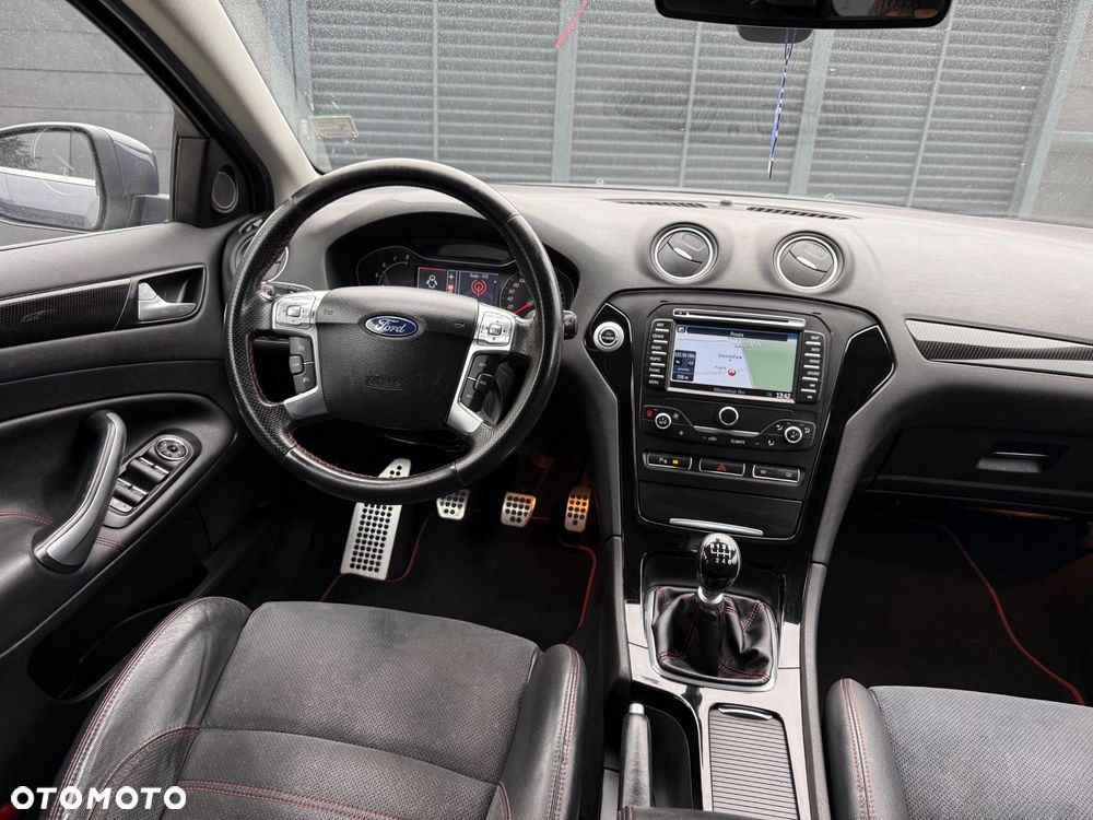 Ford Mondeo 2.0 EcoBoost Titanium S - 8