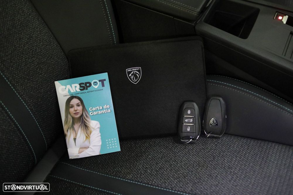 Peugeot 308 1.5 BlueHDi Allure EAT8 - 42