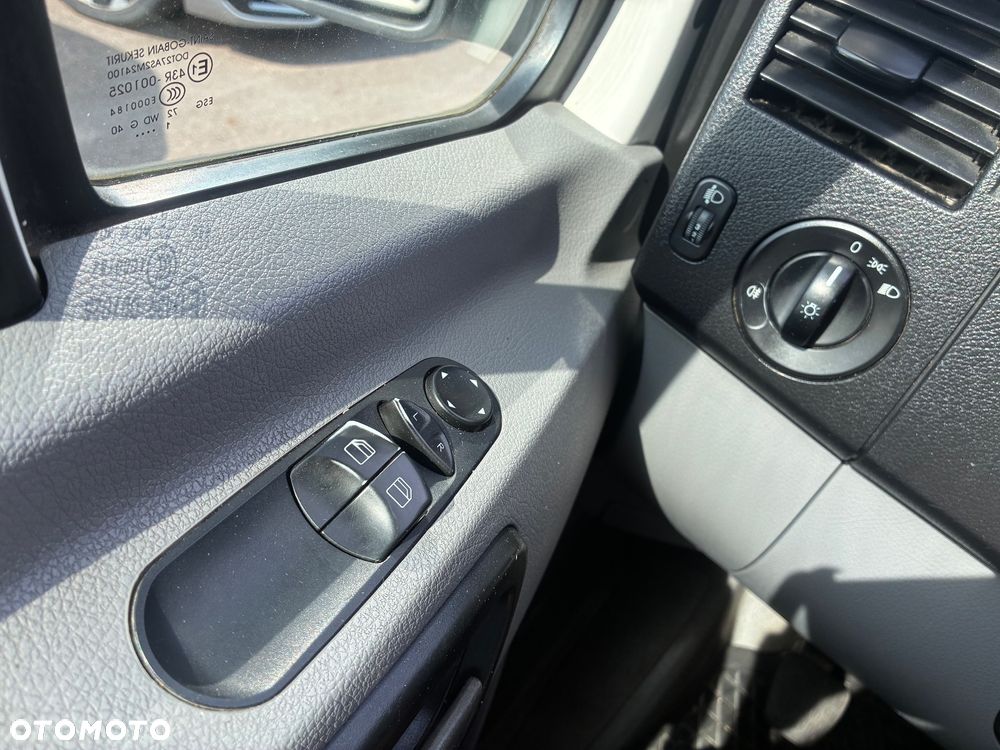 Volkswagen CRAFTER - 6