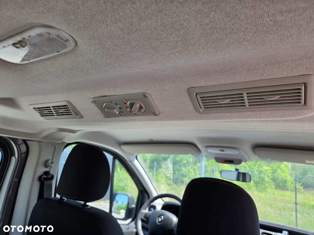 Renault Trafic 1.6 125KM / LONG / 9-osobowy /Klima / Sprowadzony - 12