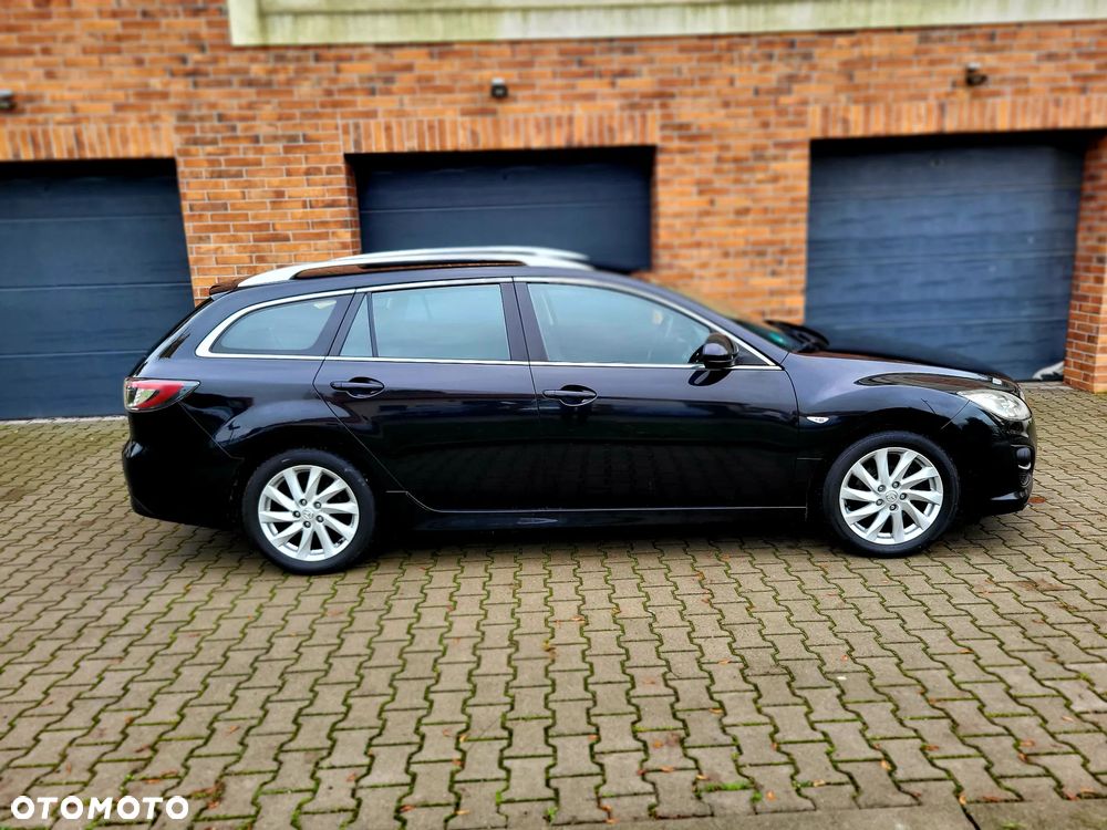 Mazda 6 2.2 CD Exclusive + - 4