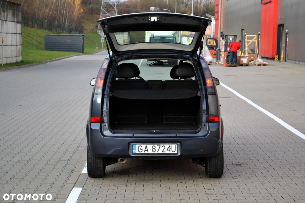 Opel Meriva 1.6 Enjoy - 33