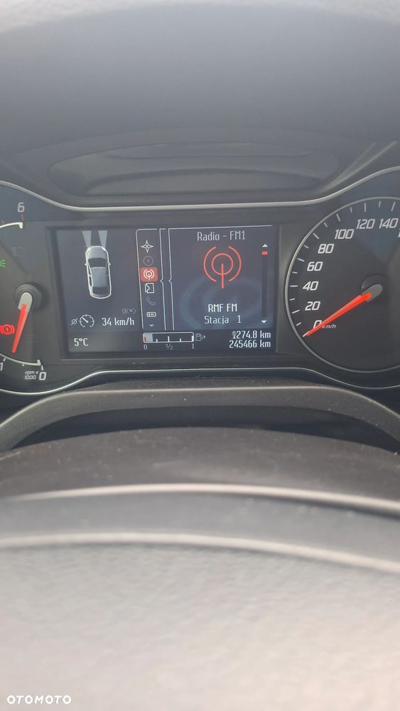 Ford Galaxy 2.0 TDCi Ghia - 16