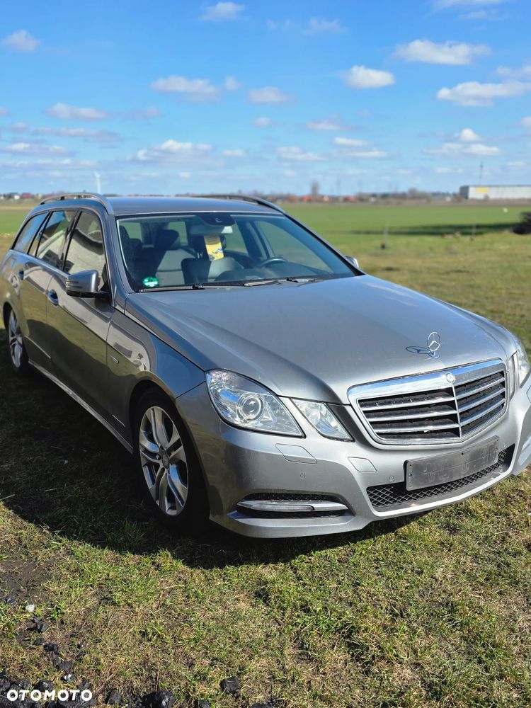 Mercedes-Benz Klasa E - 2