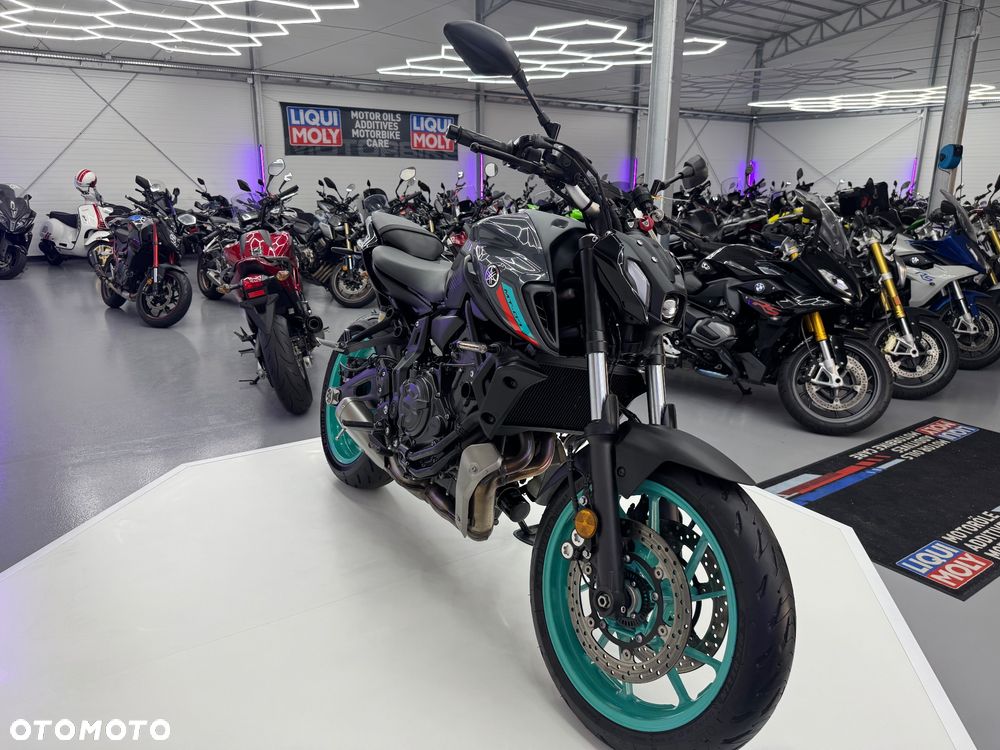 Yamaha MT - 37