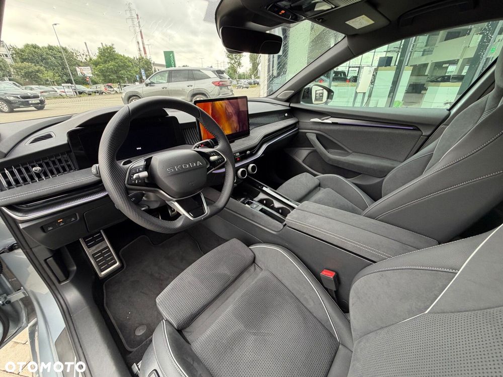 Skoda Superb 2.0 TSI Sportline DSG - 13