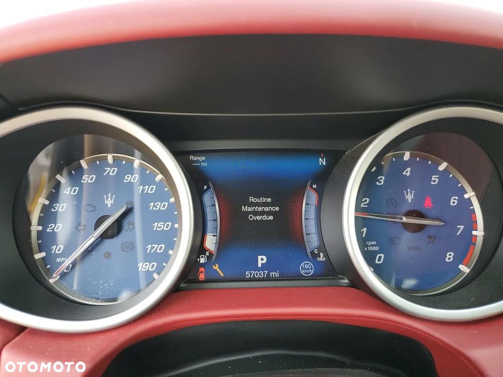 Maserati Ghibli - 10