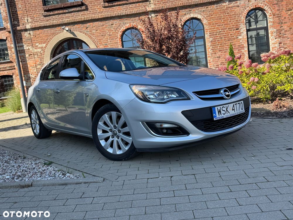 Opel Astra 1.6 CDTI Cosmo - 2