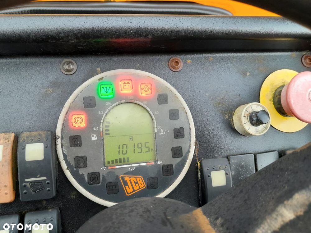 Walec wibracyjny JCB VMT260-120, 2014r. waga 3 tony, Bomag BMP8500. - 7