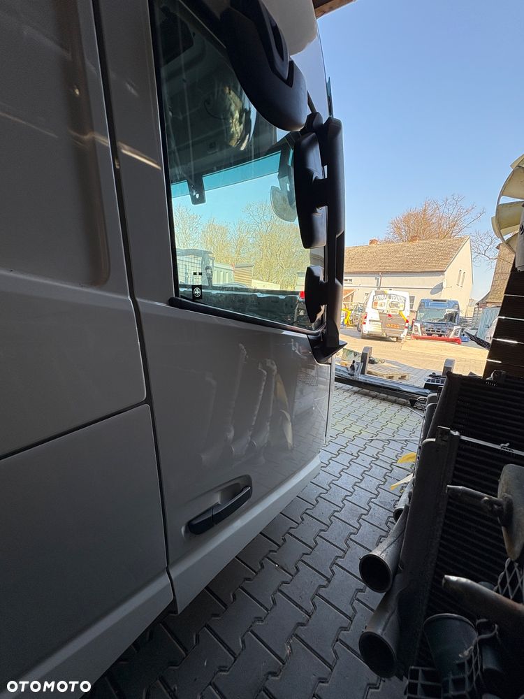 Volvo Aero kabina kompletna drzwi maska Globetrotter - 5