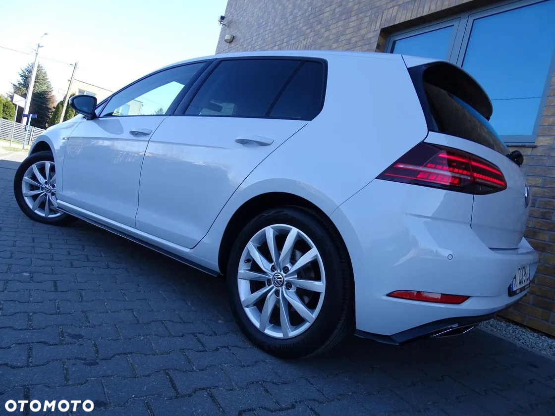 Volkswagen Golf - 15