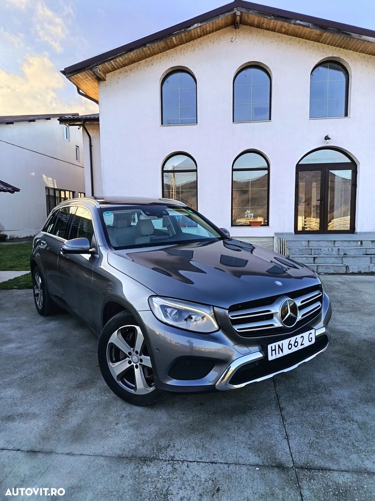 Mercedes-Benz GLC 220 d 4Matic 9G-TRONIC AMG Line - 1
