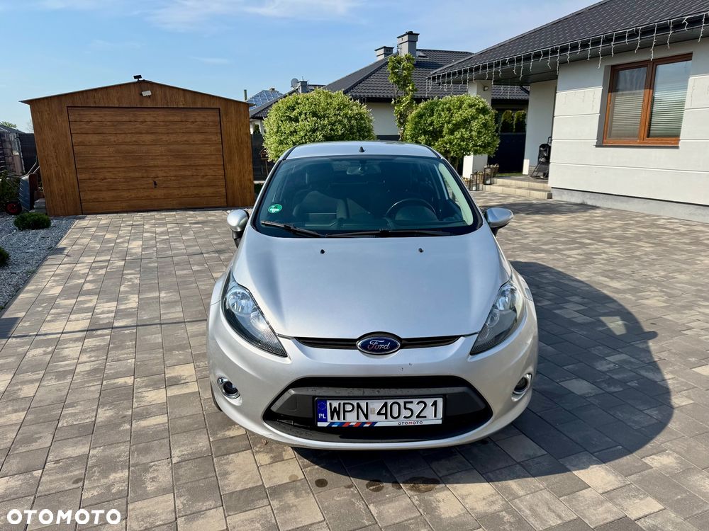 Ford Fiesta - 12