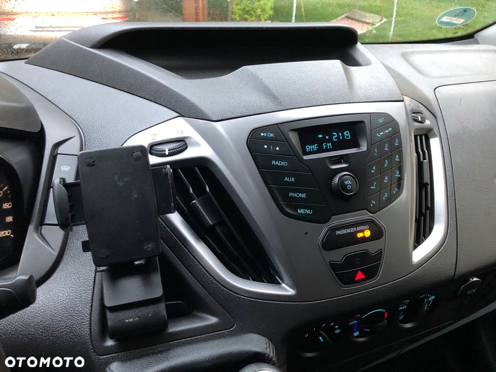 Ford Tranzit custom - 20