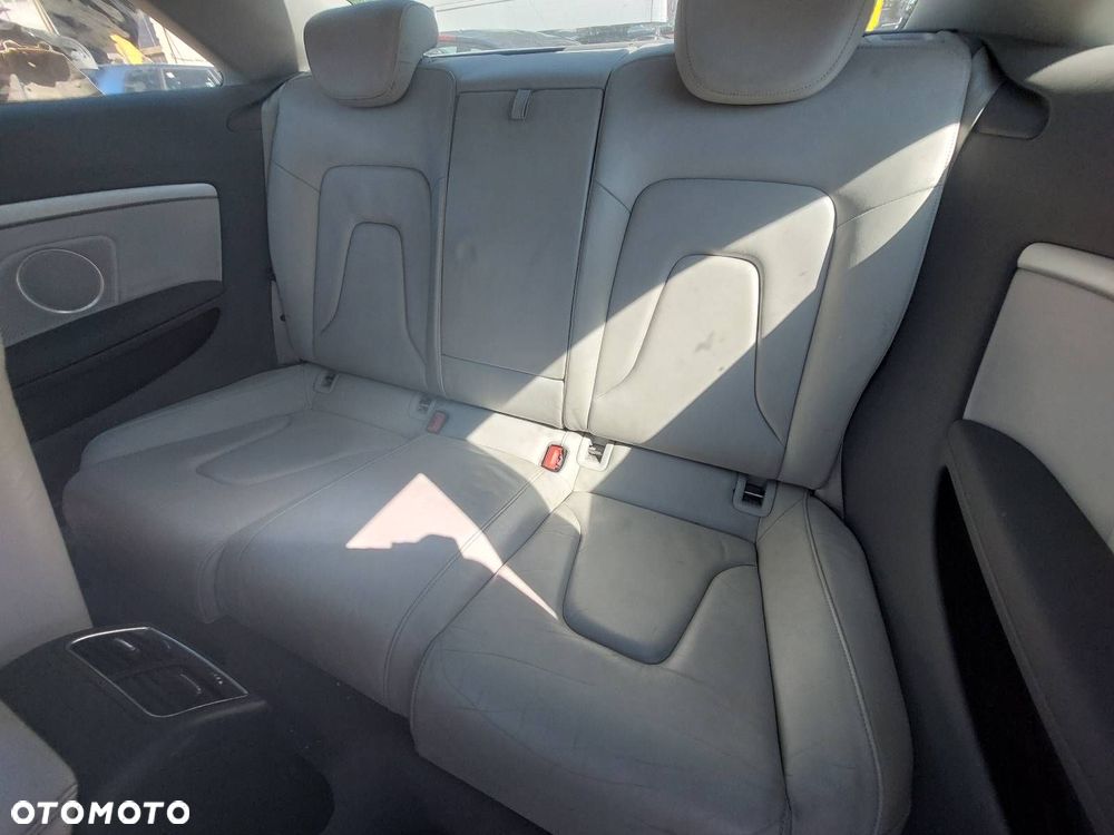 FOTELE KOMPLET LEWY PRAWY KANAPA TYŁ + BOCZKI AUDI A5 8T UK ANGLIK - 3