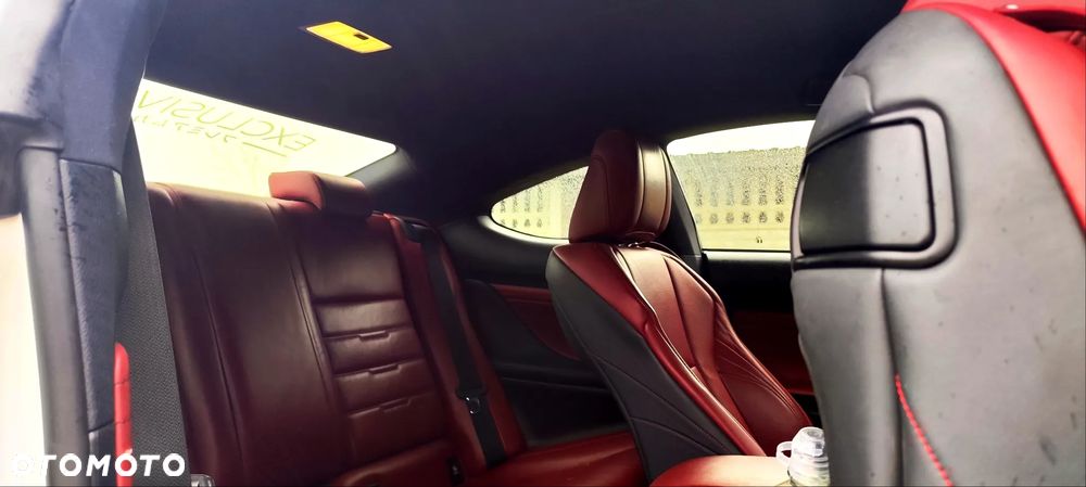 Lexus RC 200t / 300 F Sport - 26