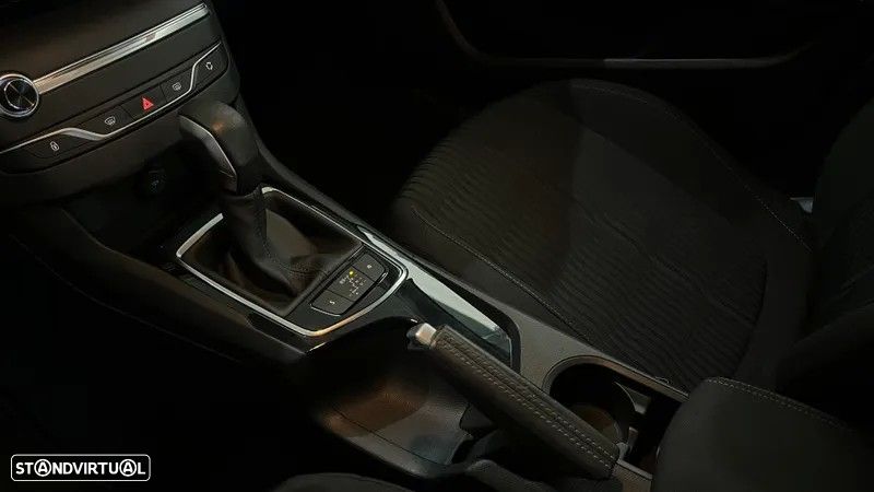 Peugeot 308 1.6 BlueHDi Allure EAT6 - 18