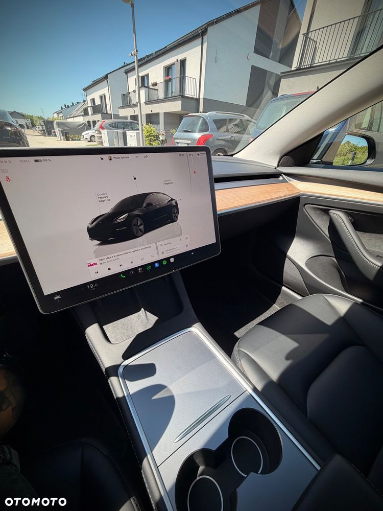 Tesla Model 3 - 9