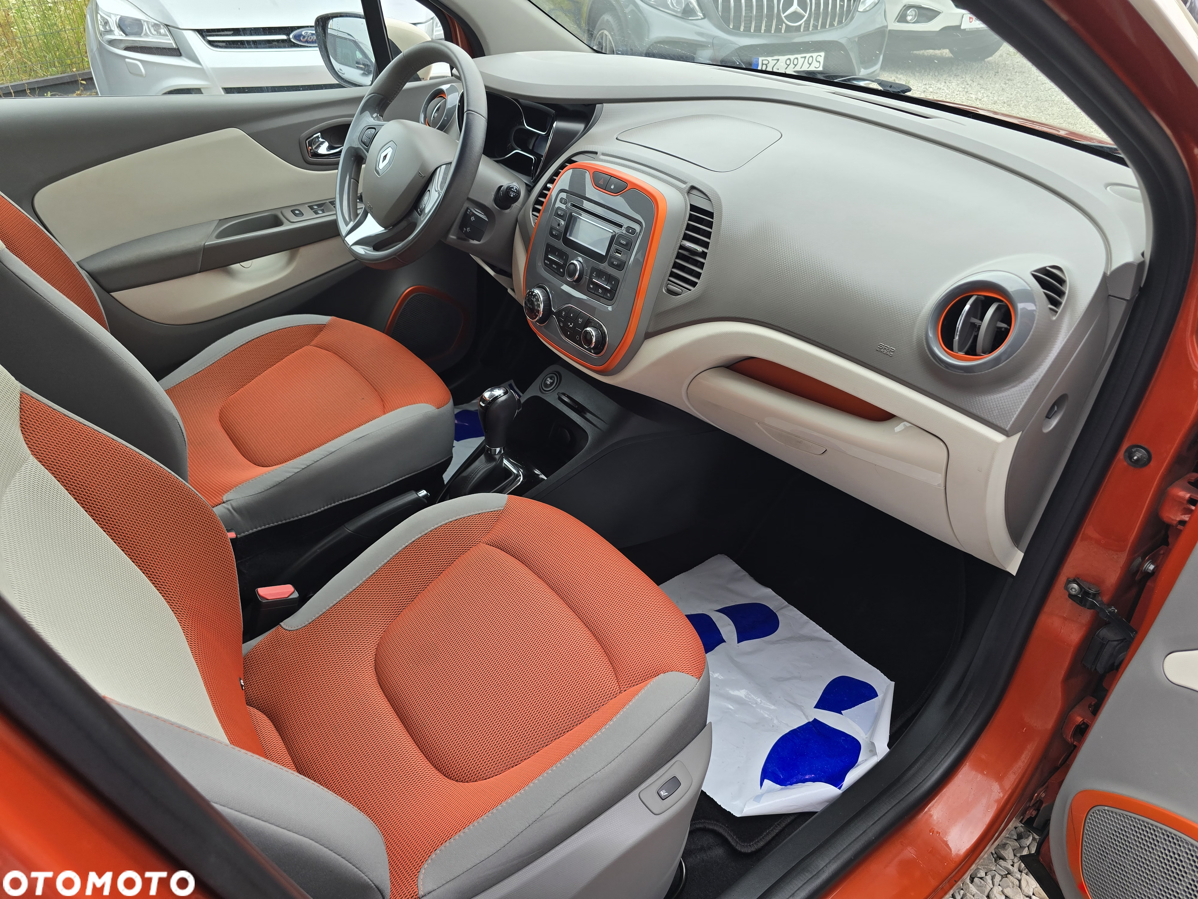 Renault Captur ENERGY TCe 120 EDC Luxe - 23