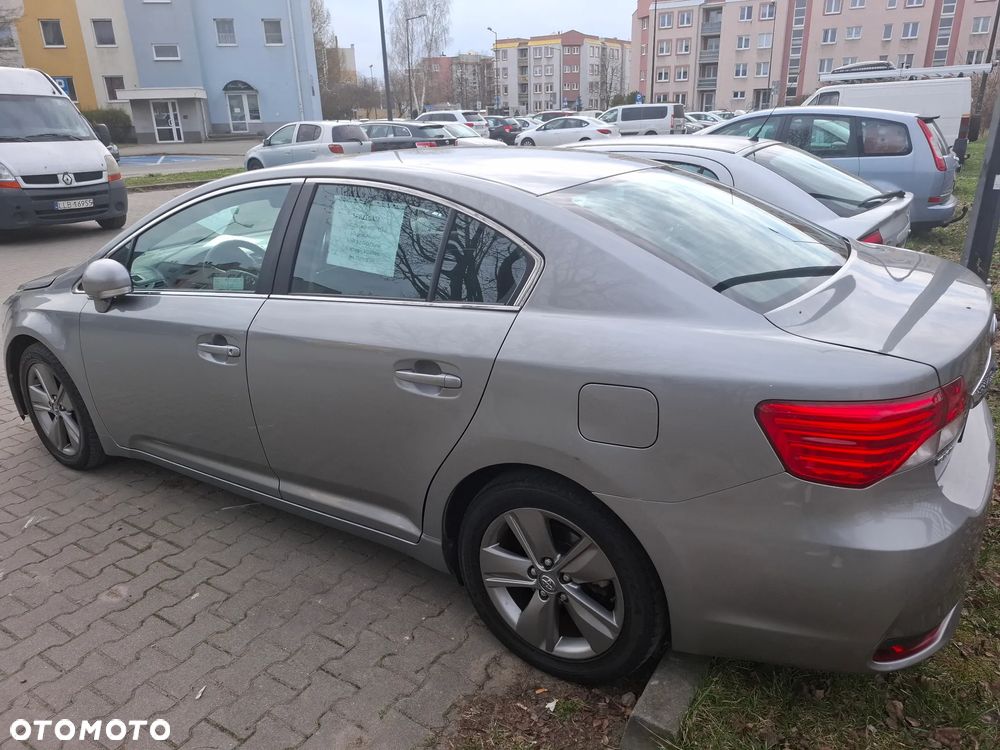 Toyota Avensis 2.2 D-CAT Prestige - 10