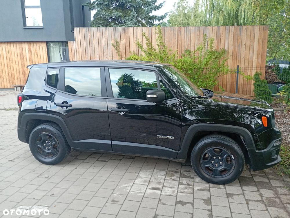 Jeep Renegade 1.6 E-TorQ Sport FWD - 22