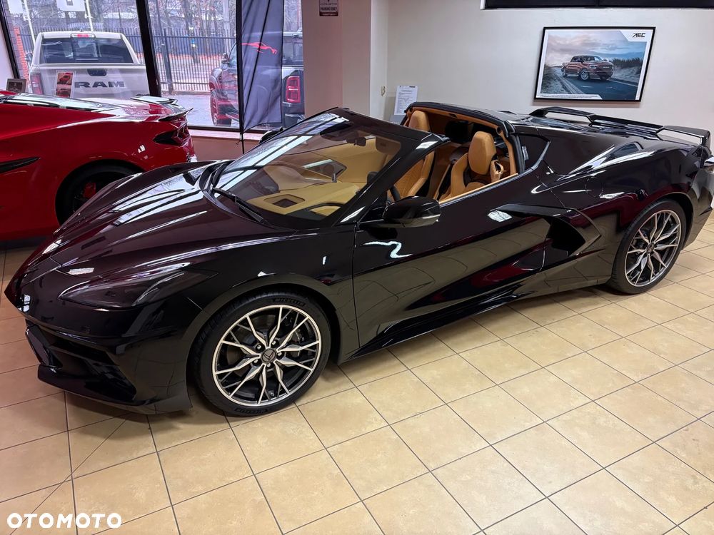 Chevrolet Corvette - 5