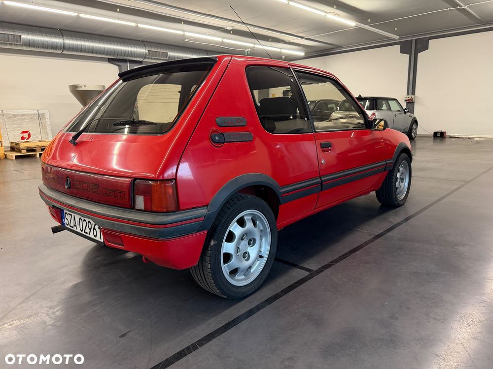 Peugeot 205 - 5