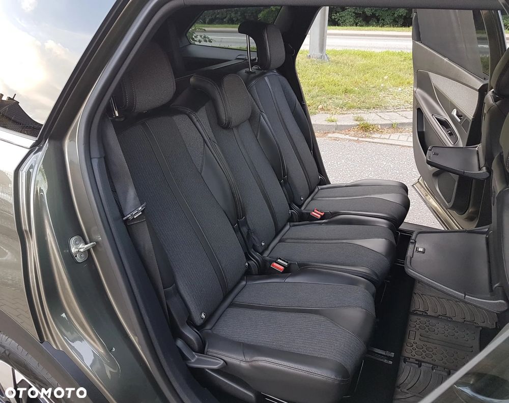 Peugeot 5008 - 14