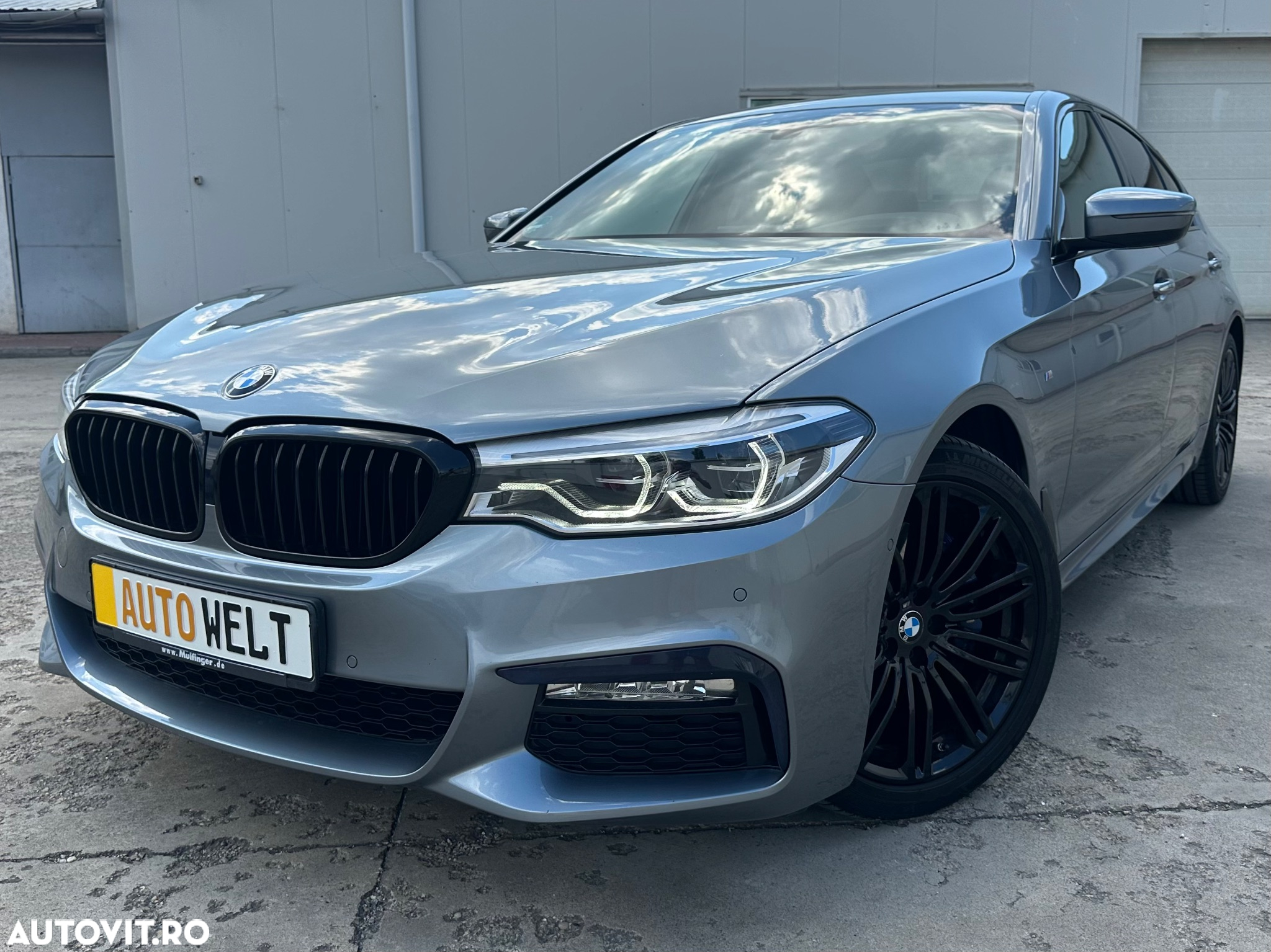 BMW Seria 5 525d Aut. - 9