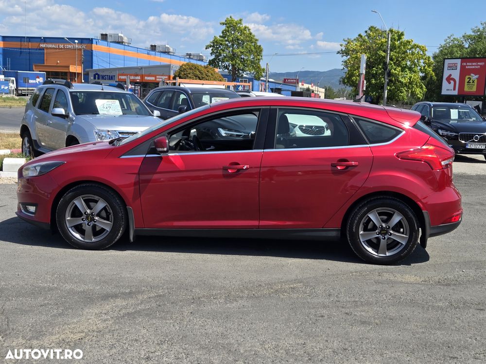 Ford Focus 1.0 EcoBoost Titanium - 3