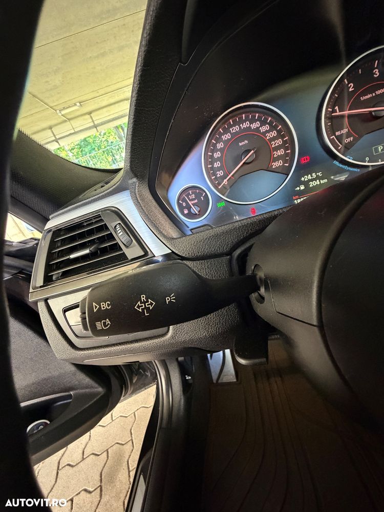 BMW Seria 3 320d xDrive Aut. M Sport Edition - 23