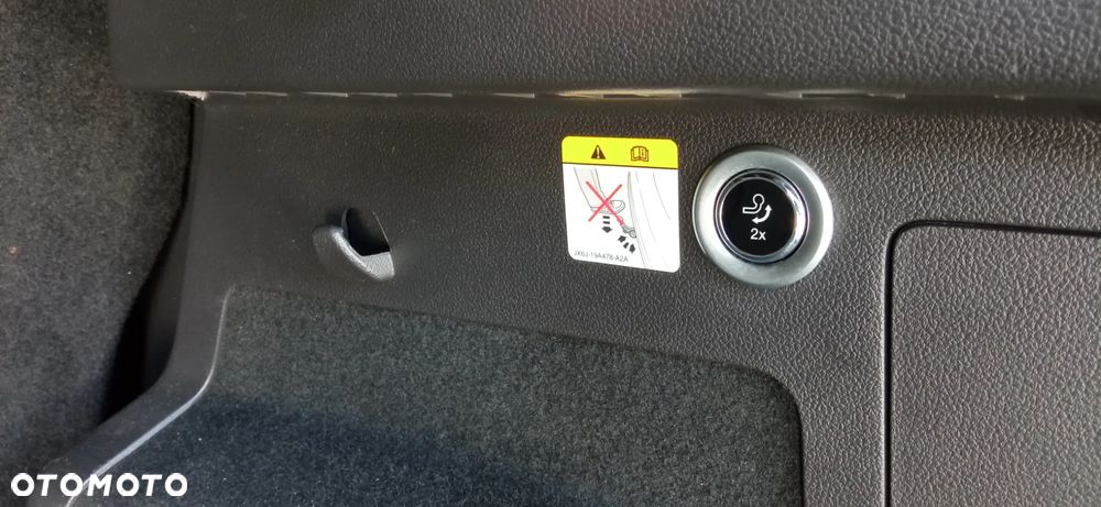 Ford Kuga 1.5 TDCi 2x4 Trend - 19