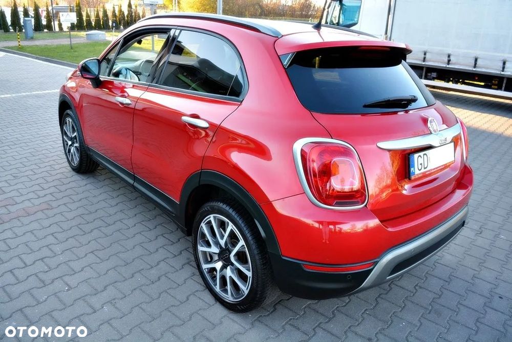 Fiat 500X 1.4 Multiair DCT 4x2 S&S Cross - 4