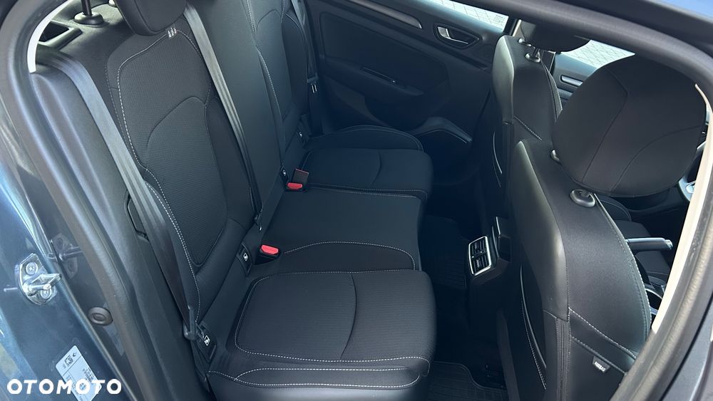 Renault Megane TCe 115 GPF ZEN - 26