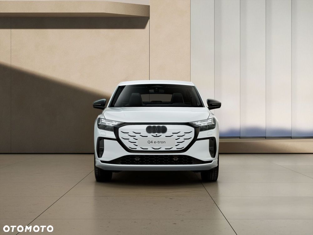 Audi Q4 Sportback e-tron - 3