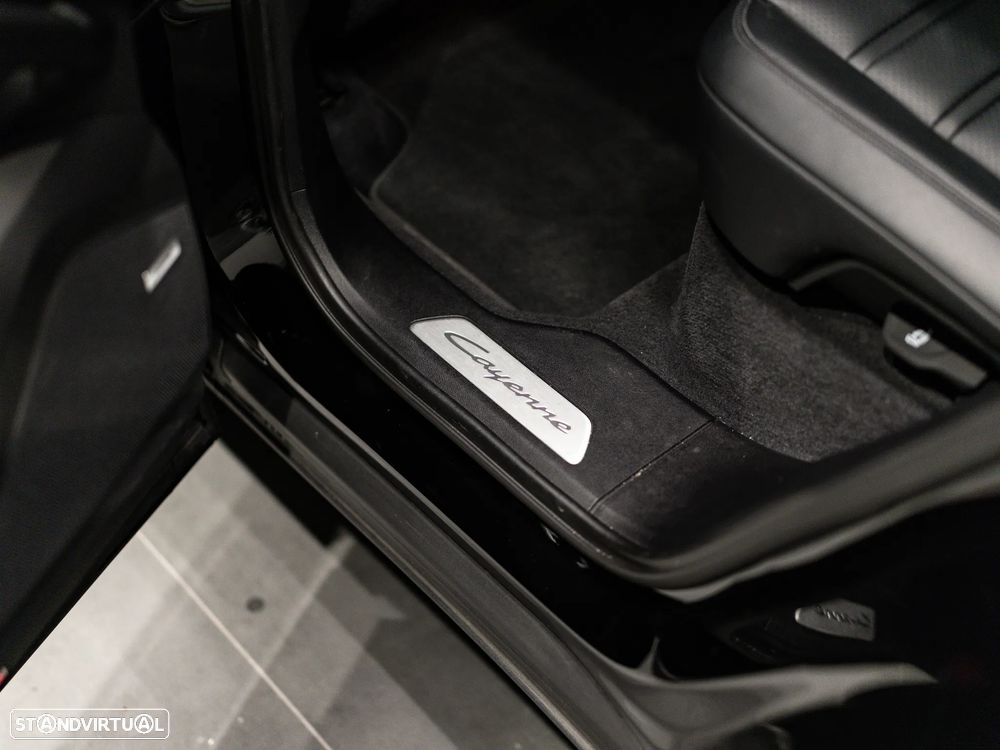 Porsche Cayenne E-Hybrid Tiptronic S - 46